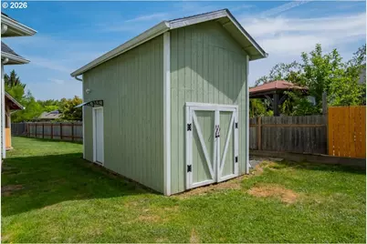 2673 NW Ashley Dr, Albany, OR 97321 - Photo 43