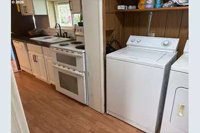 570 N 10th Ave #72, Cornelius, OR 97113 - Photo 13