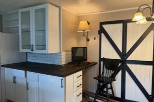 570 N 10th Ave, Cornelius, OR 97113 - Photo 9