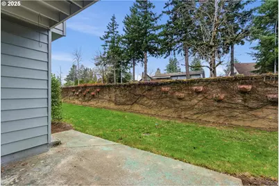 512 SW Eastman Pkwy, Gresham, OR 97080 - Photo 33