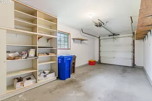 512 SW Eastman Pkwy, Gresham, OR 97080 - Photo 35