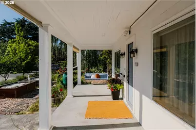 7138 N Knowles Ave, Portland, OR 97217 - Photo 3
