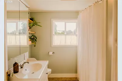 7138 N Knowles Ave, Portland, OR 97217 - Photo 15
