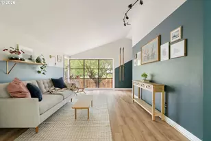 5010 SW Maplewood Rd, Portland, OR 97219 - Photo 7