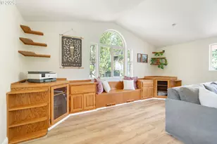 5010 SW Maplewood Rd, Portland, OR 97219 - Photo 17