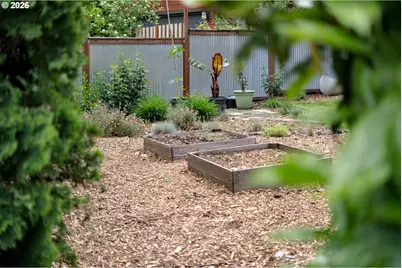 5010 SW Maplewood Rd, Portland, OR 97219 - Photo 31