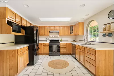 5010 SW Maplewood Rd, Portland, OR 97219 - Photo 11