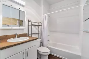 1370 NE Orenco Station Parkway, Hillsboro, OR 97124 - Photo 17