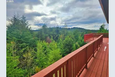 953 Inlet Loop, Coos Bay, OR 97420 - Photo 23