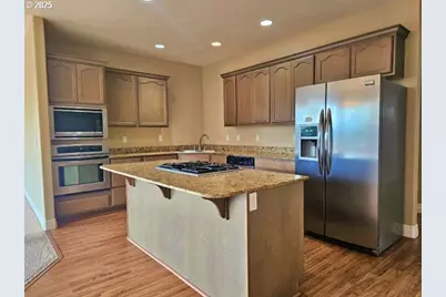 953 Inlet Loop, Coos Bay, OR 97420 - Photo 3