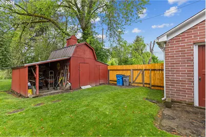 606 N Parkway Ave, Battle Ground, WA 98604 - Photo 39