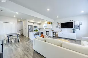 2886 W St, Springfield, OR 97477 - Photo 5