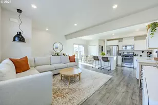 2886 W St, Springfield, OR 97477 - Photo 9