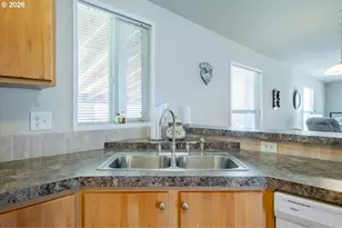 200 Market St, Lebanon, OR 97355 - Photo 11