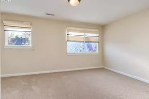 12613 Ross St, Oregon City, OR 97045 - Photo 17