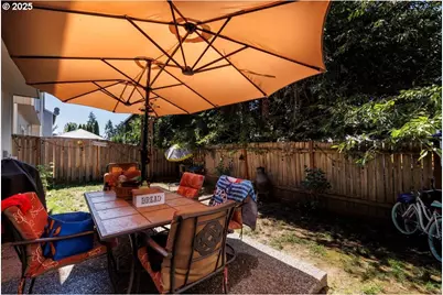 279 NE Natalie St, Hillsboro, OR 97124 - Photo 27