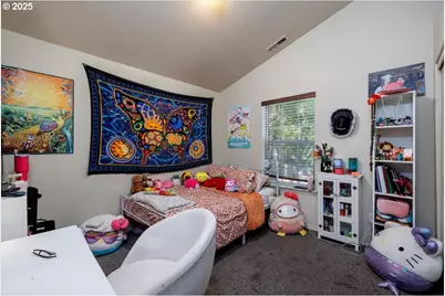 279 NE Natalie St, Hillsboro, OR 97124 - Photo 21