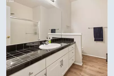 4932 Mulholland Dr, Lake Oswego, OR 97035 - Photo 19