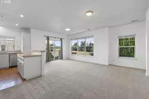 8900 NE Brentford Way, Beaverton, OR 97006 - Photo 3
