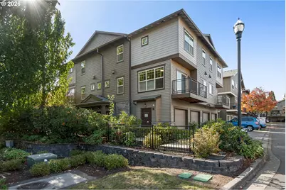 8900 NE Brentford Way, Beaverton, OR 97006 - Photo 43