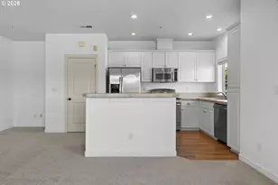 8900 NE Brentford Way, Beaverton, OR 97006 - Photo 13
