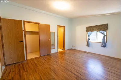 1225 NE Canyon Dr, Toledo, OR 97391 - Photo 9