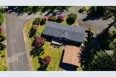 1225 NE Canyon Dr, Toledo, OR 97391 - Photo 41