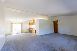 1225 NE Canyon Dr, Toledo, OR 97391 - Photo 7