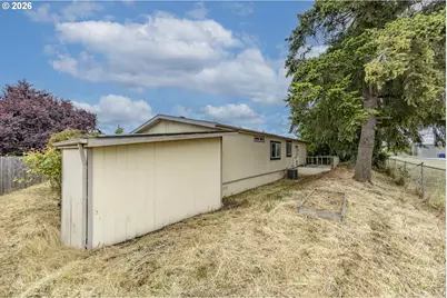 1939 McDonald Ct, Springfield, OR 97477 - Photo 29