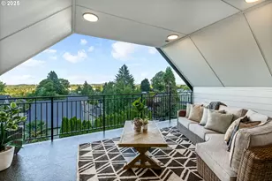 207 S Nebraska St, Portland, OR 97239 - Photo 41