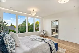 207 S Nebraska St, Portland, OR 97239 - Photo 27