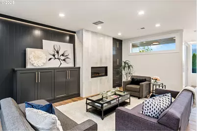 207 S Nebraska St, Portland, OR 97239 - Photo 5