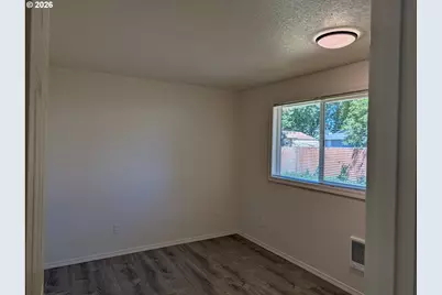 2057 NE Barberry Dr, Hillsboro, OR 97124 - Photo 3