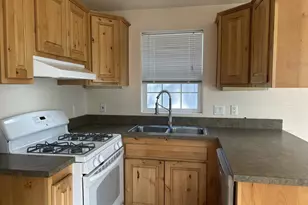 255 Outer Dr, Florence, OR 97439 - Photo 11