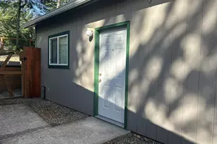 255 Outer Dr, Florence, OR 97439 - Photo 23