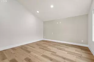 12276 Meadolawn Dr, Oregon City, OR 97045 - Photo 5