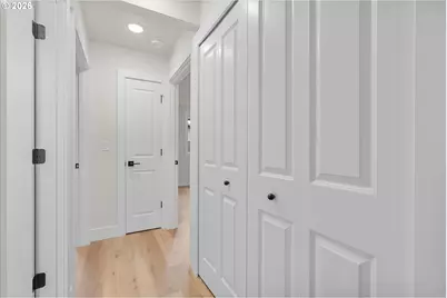 12276 Meadolawn Dr, Oregon City, OR 97045 - Photo 13