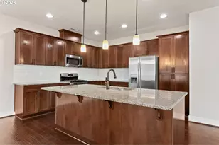 28635 Greenway Dr, Wilsonville, OR 97070 - Photo 13