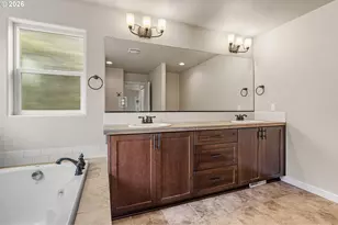 28635 Greenway Dr, Wilsonville, OR 97070 - Photo 25