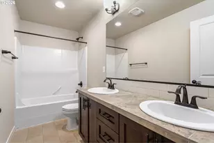 28635 Greenway Dr, Wilsonville, OR 97070 - Photo 35