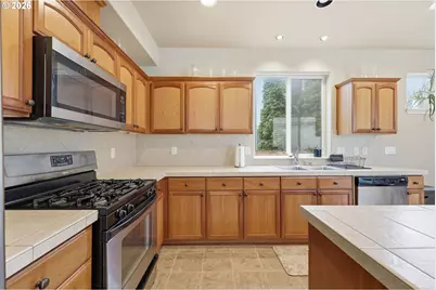 4518 N Fessenden St, Portland, OR 97203 - Photo 13