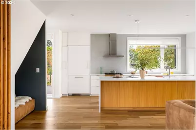 9077 NW Lovejoy St, Portland, OR 97229 - Photo 9
