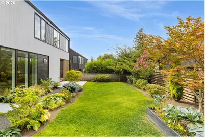 9077 NW Lovejoy St, Portland, OR 97229 - Photo 39