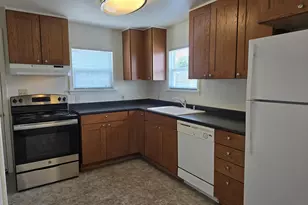 486 NW 2nd St, Dufur, OR 97021 - Photo 5