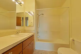 486 NW 2nd St, Dufur, OR 97021 - Photo 11