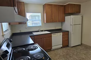 486 NW 2nd St, Dufur, OR 97021 - Photo 7