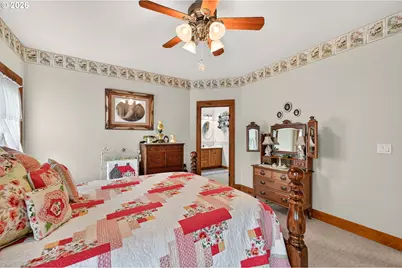 537 E Monroe St, Carlton, OR 97111 - Photo 23