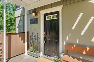 2187 W 15th Ct, Eugene, OR 97402 - Photo 3