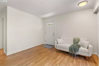 2187 W 15th Ct, Eugene, OR 97402 - Photo 5