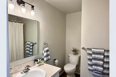 890 E Kennedy Ave, Hermiston, OR 97838 - Photo 17